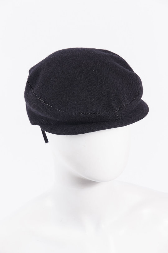 Hut HH018 black, Forme D'Expression