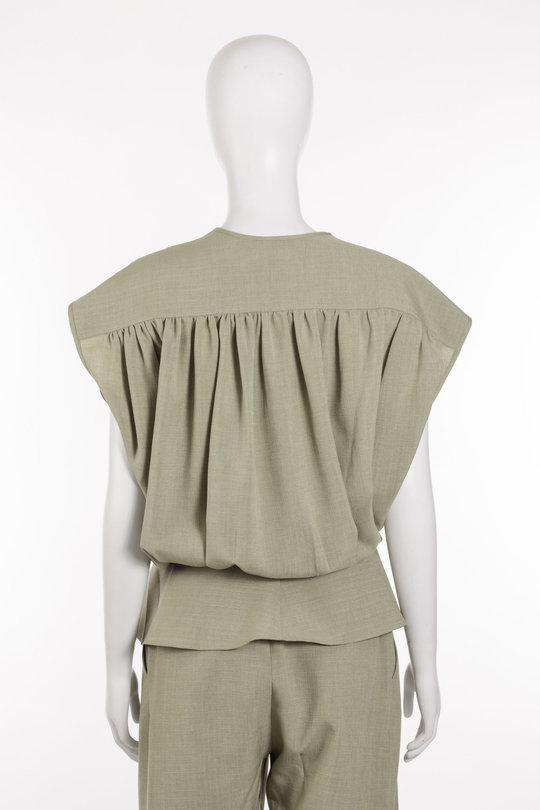 Top AZ019 Scilla olive green, Iro