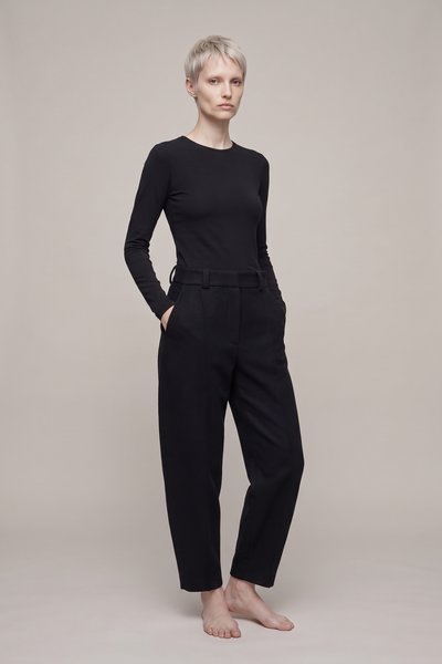 Hose 2026434 Wrenda black, Lisa Yang
