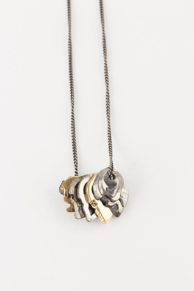 Kette Sliced skull necklace, Tobias Wistisen