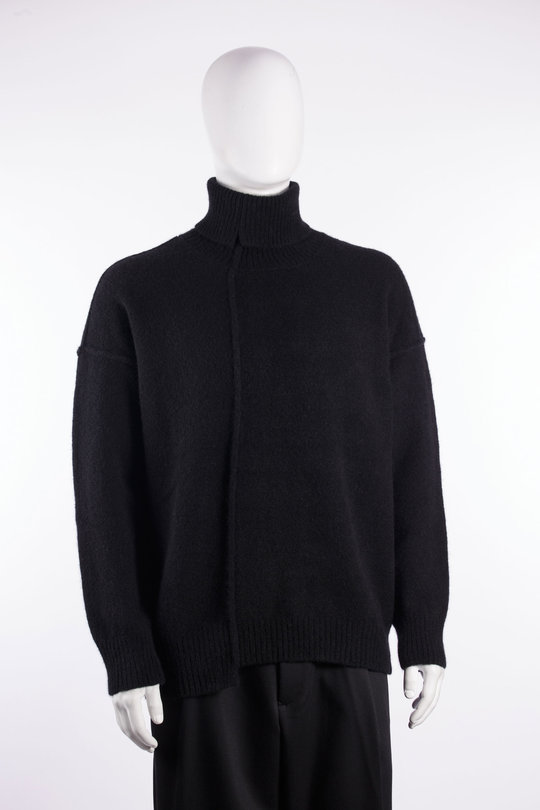 Pullover UK06F26 black, Isabel Benenato