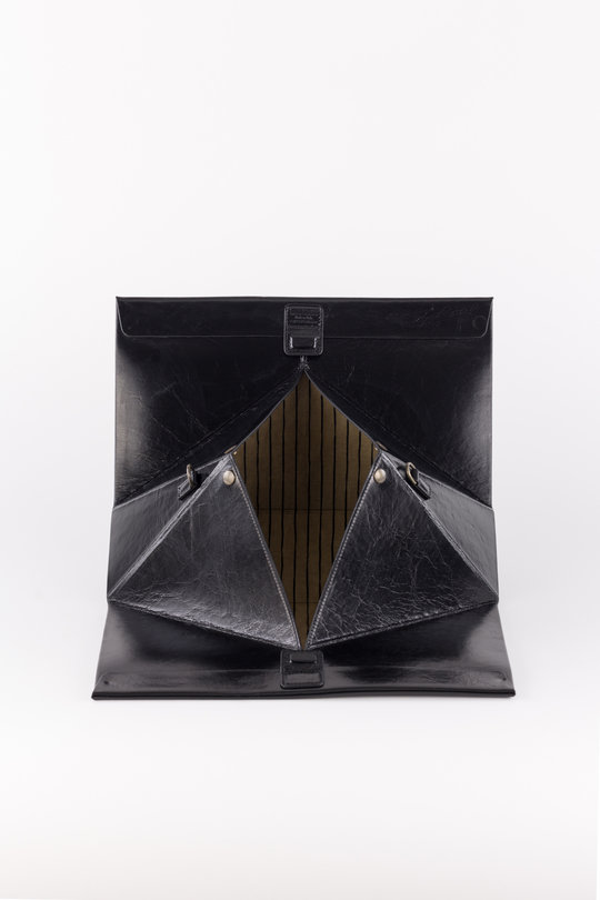 Clutch UB0044 Origami Bag Medium black, Uma Wang