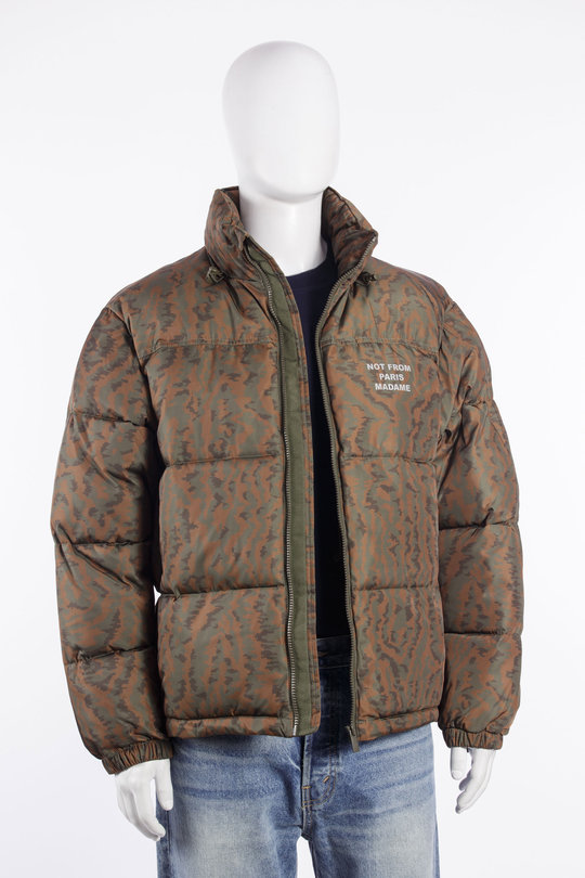 Jacke Slogan Moire Puffer Jacket Khaki camou, Drôle de Monsieur