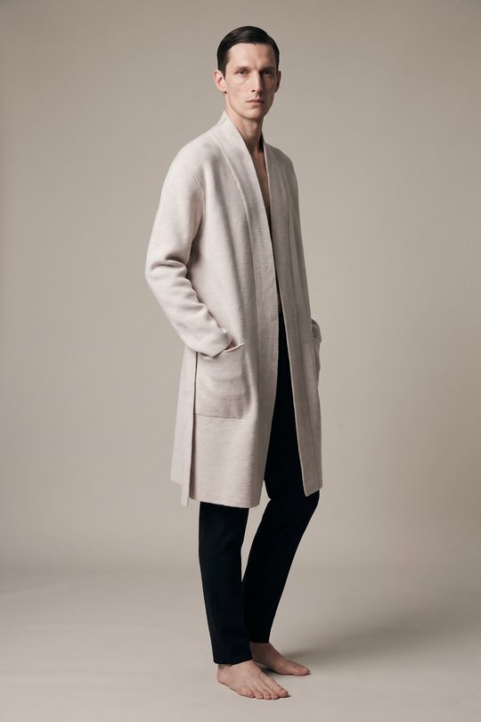 Mantel Duster Coat chalk, Label Under Construction